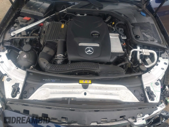 2018 Mercedes-Benz C 300 with VIN 55SWF4KB3JU246606, listed as a IAAI auction lot 41844444 with 39,687 mi miles and . Bid and sale history available at carsss.com. Image 10.