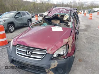 2006 Honda CR-V LX with VIN SHSRD68596U401323, listed as a IAAI auction lot 42011015 with Not Provided miles and . Bid and sale history available at DreamBid. Image 6.