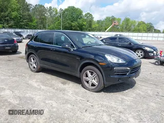 2011 Porsche Cayenne S Hybrid with VIN WP1AE2A20BLA92714, listed as a IAAI auction lot 42255019 with 101,274 mi miles and . Bid and sale history available at DreamBid. Image 1.