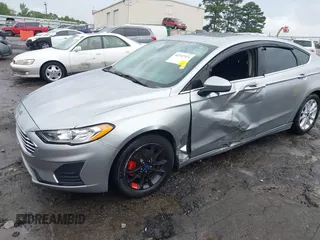 2020 Ford Fusion SE with VIN 3FA6P0HD5LR150418, listed as a IAAI auction lot 42347924 with 87,817 mi miles and . Bid and sale history available at DreamBid. Image 17.