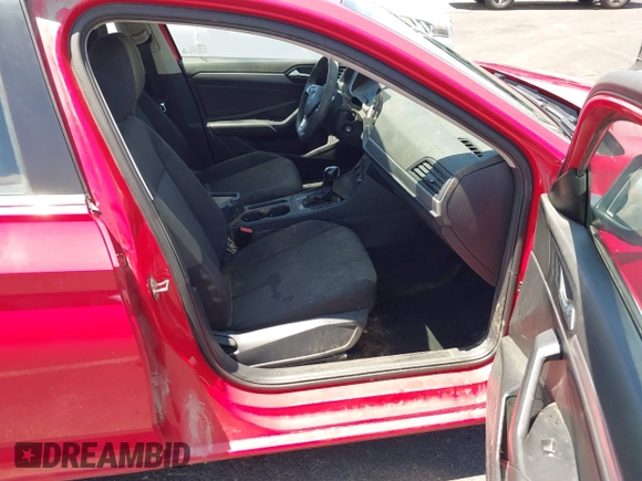 2021 Volkswagen Jetta S with VIN 3VWC57BU3MM101332, listed as a IAAI auction lot 42387466 with 116,319 mi miles and . Bid and sale history available at DreamBid. Image 5.