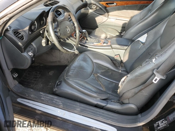 2004 Mercedes-Benz SL 500 z VIN WDBSK75F84F075216, wystawiony jako Copart lot #53121515 z przebiegiem Nie podano mil oraz Szkoda całkowita • Salvage title. Historia ofert i sprzedaży dostępna na DreamBid. Obrazek 7.