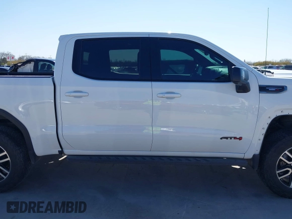 2021 GMC Sierra 1500 AT4 with VIN 1GTU9EET6MZ178665, listed as a IAAI auction lot 41765746 with 113,526 mi miles. Bid and sale history available at carsss.com. Image 14.