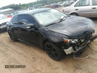 2013 Scion tC z VIN JTKJF5C76D3061813, wystawiony jako IAAI lot #42177932 z przebiegiem 115 838 mil mil oraz . Historia ofert i sprzedaży dostępna na DreamBid. Obrazek 1.