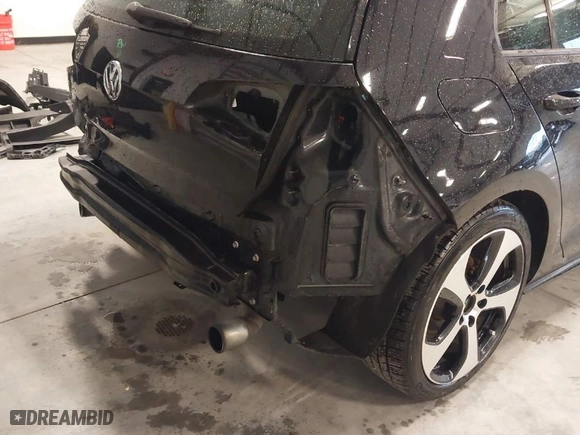 2016 Volkswagen Golf GTI SE with VIN 3VW4T7AU6GM070092, listed as a IAAI auction lot 41677145 with 125,387 mi miles. Bid and sale history available at carsss.com. Image 18.