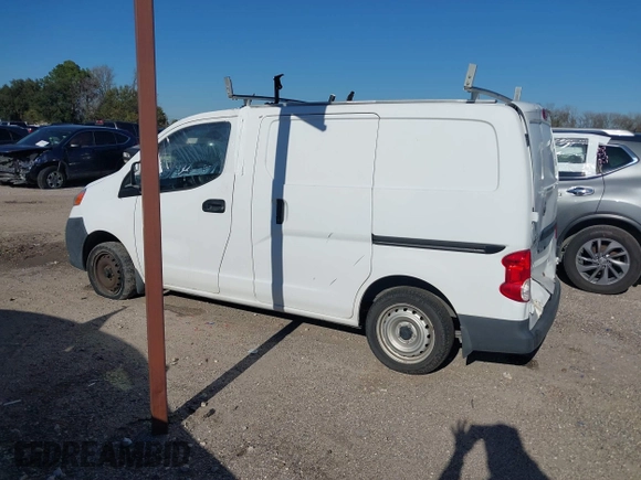 2017 Nissan NV200 S z VIN 3N6CM0KN4HK708196, wystawiony jako IAAI lot #41177290 z przebiegiem 104 398 mil mil oraz . Historia ofert i sprzedaży dostępna na DreamBid. Obrazek 15.