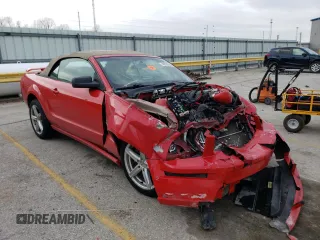 2007 Ford Mustang GT Deluxe with VIN 1ZVHT85H375202073, listed as a Copart auction lot 48035584 with 152,873 mi miles and Salvage Title. Bid and sale history available at DreamBid. Image 4.
