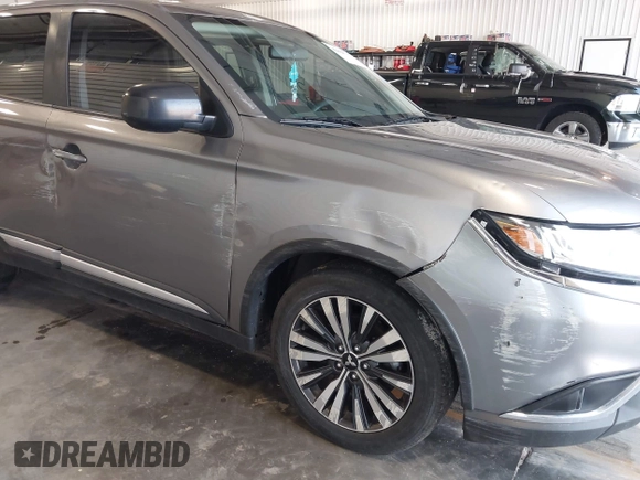 2020 Mitsubishi Outlander ES with VIN JA4AD2A30LZ039923, listed as a IAAI auction lot 42384741 with 107,955 mi miles and . Bid and sale history available at DreamBid. Image 16.