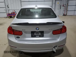 2013 BMW 3 Series 335i xDrive z VIN WBA3B9G57DNR89742, wystawiony jako Copart lot #83190024 z przebiegiem 80 276 mil mil oraz Szkoda całkowita • Salvage title. Historia ofert i sprzedaży dostępna na DreamBid. Obrazek 6.