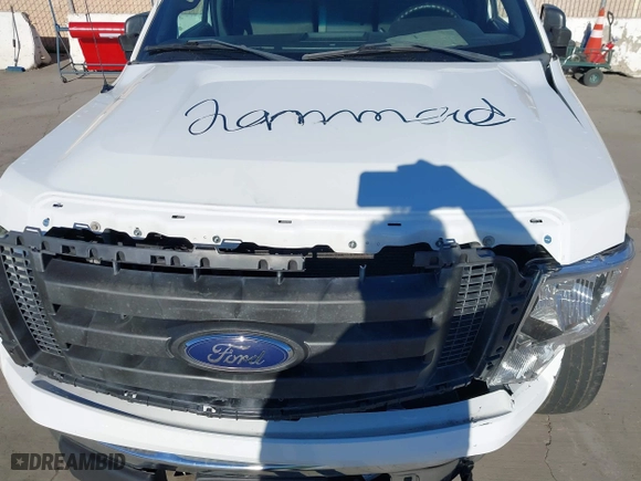 2014 Ford F-150 XL with VIN 1FTNF1CF7EKD17361, listed as a IAAI auction lot 41354725 with 343,927 mi miles. Bid and sale history available at carsss.com. Image 10.