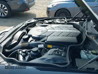 2005 Mercedes-Benz SL 500 with VIN WDBSK75F25F088450, listed as a IAAI auction lot 42424662 with 104,259 mi miles and . Bid and sale history available at DreamBid. Image 19.