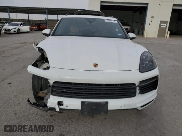 2021 Porsche Cayenne z VIN WP1AA2AY0MDA03642, wystawiony jako Copart lot #47849765 z przebiegiem 60 787 mil mil oraz Szkoda całkowita • Salvage title. Historia ofert i sprzedaży dostępna na DreamBid. Obrazek 5.
