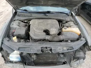 2019 Chrysler 300 Limited z VIN 2C3CCAEG8KH536262, wystawiony jako Copart lot #85379975 z przebiegiem 124 034 mil mil oraz Szkoda całkowita • Salvage title. Historia ofert i sprzedaży dostępna na DreamBid. Obrazek 14.