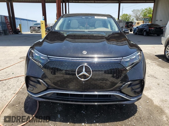 2023 Mercedes-Benz EQS 580 z VIN 4JGDM4EB3PA017382, wystawiony jako Copart lot #56544745 z przebiegiem 16 362 mil mil oraz Szkoda całkowita • Salvage title. Historia ofert i sprzedaży dostępna na DreamBid. Obrazek 5.
