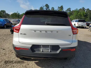 2021 Volvo XC40 R-Design with VIN YV4AC2HM3M2537869, listed as a Copart auction lot 56687535 with 50,265 mi miles and Salvage title. Bid and sale history available at DreamBid. Image 6.