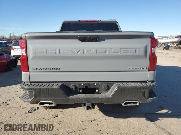 2024 Chevrolet Silverado 1500 Custom Trail Boss with VIN 3GCUDCED7RG321738, listed as a Copart auction lot 87263104 with 2,678 mi miles and Salvage Title. Bid and sale history available at carsss.com. Image 6.
