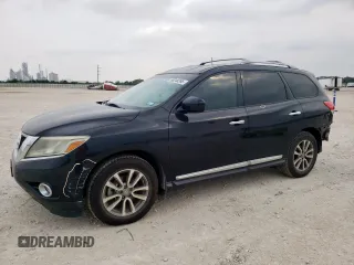 2015 Nissan Pathfinder SV with VIN 5N1AR2MN8FC697478, listed as a Copart auction lot 56248395 with 112,625 mi miles and Salvage title. Bid and sale history available at DreamBid. Image 1.