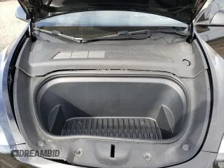 2021 Tesla Model Y Long Range with VIN 5YJYGAEE9MF137910, listed as a Copart auction lot 81921303 with 47,397 mi miles and Salvage Title. Bid and sale history available at DreamBid. Image 12.