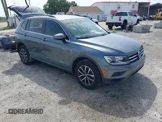 2019 Volkswagen Tiguan SE с VIN 3VV2B7AX1KM195499, выставлен на аукционе IAAI как лот 42437618 с пробегом 94 331 миль миль и . История ставок и продаж доступна на DreamBid. Изображение 1.