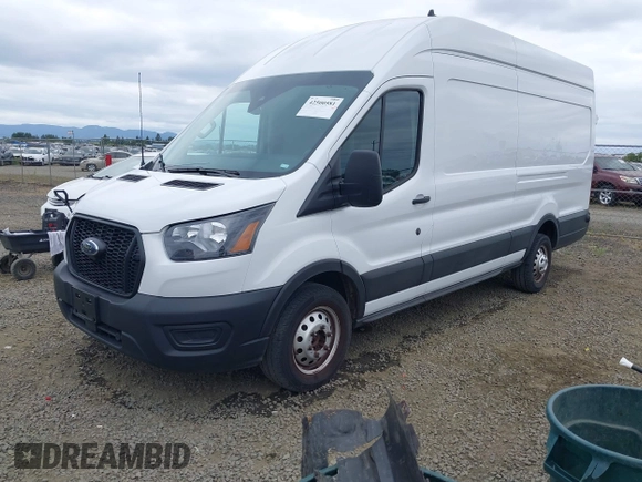 2024 Ford Transit Cargo z VIN 1FTBR3U86RKA14633, wystawiony jako IAAI lot #42500581 z przebiegiem 16 529 mil mil oraz . Historia ofert i sprzedaży dostępna na DreamBid. Obrazek 18.