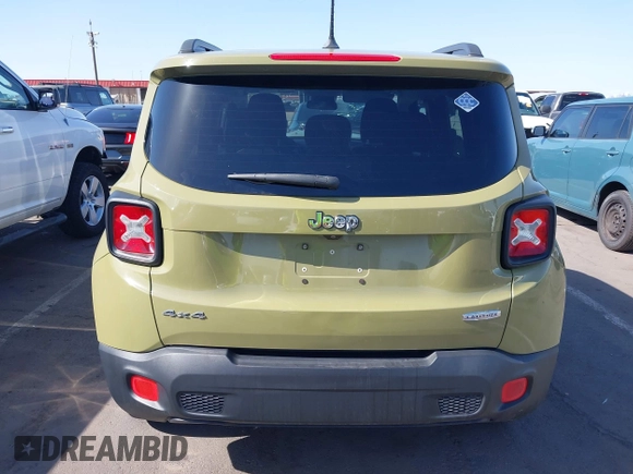 2015 Jeep Renegade Latitude with VIN ZACCJBBT7FPB35993, listed as a IAAI auction lot 42055165 with 65,413 mi miles. Bid and sale history available at carsss.com. Image 17.