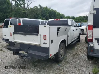 2018 Ram 2500 Tradesman with VIN 3C6UR4HL9JG295116, listed as a Copart auction lot 57908305 with 209,389 mi miles and Salvage title. Bid and sale history available at DreamBid. Image 3.