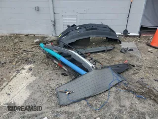 2020 Chevrolet Tahoe LT z VIN 1GNSKBKC9LR226552, wystawiony jako Copart lot #58490945 z przebiegiem 68 802 mil mil oraz Szkoda całkowita • Salvage title. Historia ofert i sprzedaży dostępna na DreamBid. Obrazek 13.