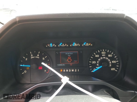2016 Ford F-150 XLT with VIN 1FTFW1EF8GFC32767, listed as a Copart auction lot 51154705 with 122,855 mi miles and Salvage Title. Bid and sale history available at DreamBid. Image 9.