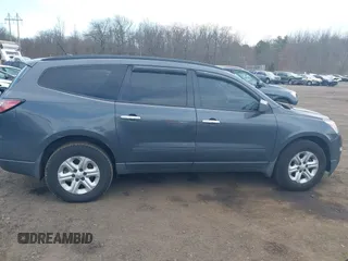 2014 Chevrolet Traverse LS z VIN 1GNKVFKD3EJ187997, wystawiony jako IAAI lot #41834781 z przebiegiem 150 994 mil mil oraz . Historia ofert i sprzedaży dostępna na DreamBid. Obrazek 13.