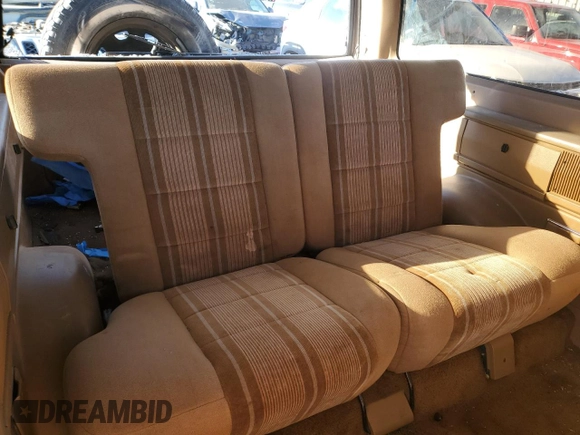 1988 Ford Bronco with VIN 1FMCU14T9JUB53901, listed as a Copart auction lot 84953454 with 222,374 mi miles and Clean title. Bid and sale history available at DreamBid. Image 11.