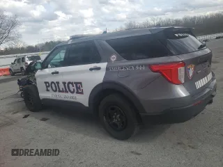 2024 Ford Police Interceptor Utility z VIN 1FM5K8AB9RGA69221, wystawiony jako Copart lot #51231915 z przebiegiem 3 386 mil mil oraz Szkoda całkowita • Salvage title. Historia ofert i sprzedaży dostępna na DreamBid. Obrazek 2.