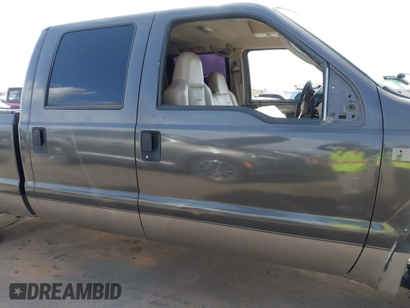 2005 Ford Super Duty F-250 XL with VIN 1FTSW21P65EB12228, listed as a IAAI auction lot 41939427 with 1 mi miles. Bid and sale history available at carsss.com. Image 12.