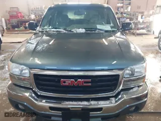 2007 GMC Sierra 1500 Classic SLE1 with VIN 2GTEK13Z571102361, listed as a IAAI auction lot 41607957 with NaN miles. Bid and sale history available at carsss.com. Image 6.