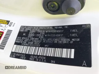 2025 Toyota Sienna LE z VIN 5TDKRKEC8SS245934, wystawiony jako IAAI lot #42274195 z przebiegiem 4 933 mil mil oraz . Historia ofert i sprzedaży dostępna na DreamBid. Obrazek 9.