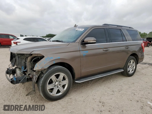 2018 Ford Expedition XLT with VIN 1FMJU1HT8JEA70326, listed as a Copart auction lot 57042785 with 123,249 mi miles and Salvage title. Bid and sale history available at DreamBid. Image 1.