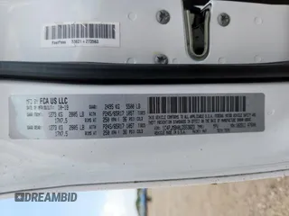 2020 Jeep Cherokee Trailhawk z VIN 1C4PJMBN0LD553823, wystawiony jako Copart lot #59796745 z przebiegiem 101 916 mil mil oraz Szkoda całkowita • Salvage title. Historia ofert i sprzedaży dostępna na DreamBid. Obrazek 12.