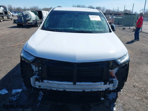 2022 Chevrolet Traverse LS with VIN 1GNERFKW7NJ115171, listed as a IAAI auction lot 41690818 with 89,360 mi miles. Bid and sale history available at carsss.com. Image 6.