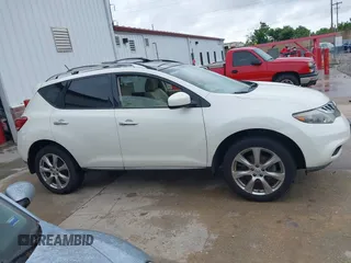 2014 Nissan Murano S z VIN JN8AZ1MW7EW508912, wystawiony jako IAAI lot #42454874 z przebiegiem 140 450 mil mil oraz . Historia ofert i sprzedaży dostępna na DreamBid. Obrazek 13.