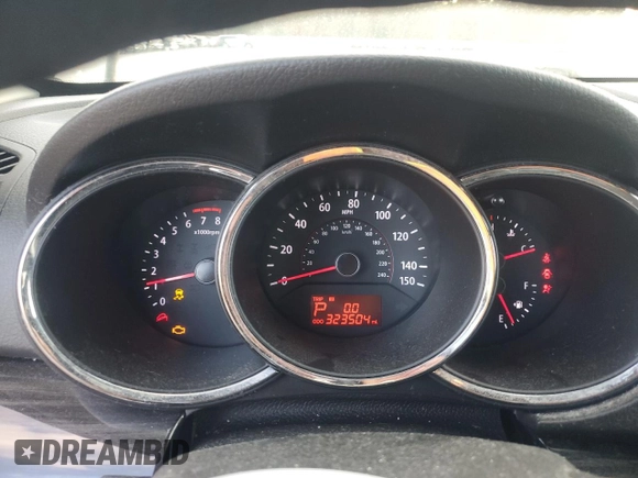 2012 Kia Sorento LX with VIN 5XYKT4A11CG237142, listed as a Copart auction lot 76637024 with 323,504 mi miles and Clean Title. Bid and sale history available at carsss.com. Image 9.