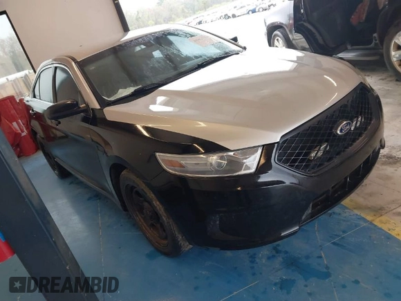 2013 Ford Police Interceptor with VIN 1FAHP2M87DG124585, listed as a IAAI auction lot 41863360 with 189,705 mi miles and . Bid and sale history available at DreamBid. Image 1.