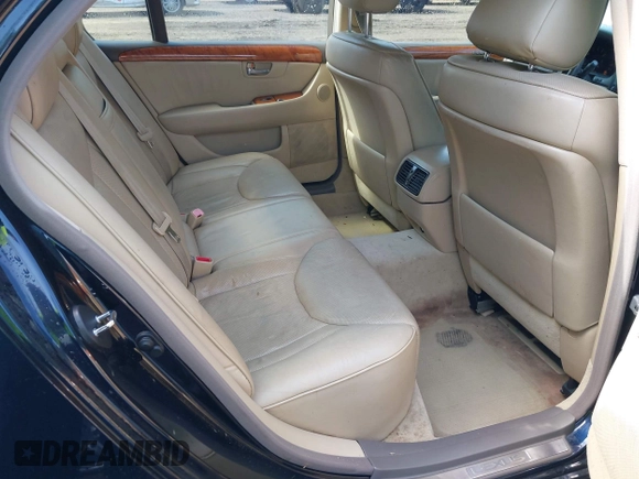 2004 Lexus LS 430 with VIN JTHBN36F740134774, listed as a IAAI auction lot 42023215 with 231,806 mi miles. Bid and sale history available at carsss.com. Image 8.