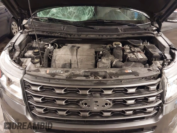 2017 Ford Explorer XLT with VIN 1FM5K8D86HGA22842, listed as a IAAI auction lot 41979924 with 103,486 mi miles and . Bid and sale history available at carsss.com. Image 10.