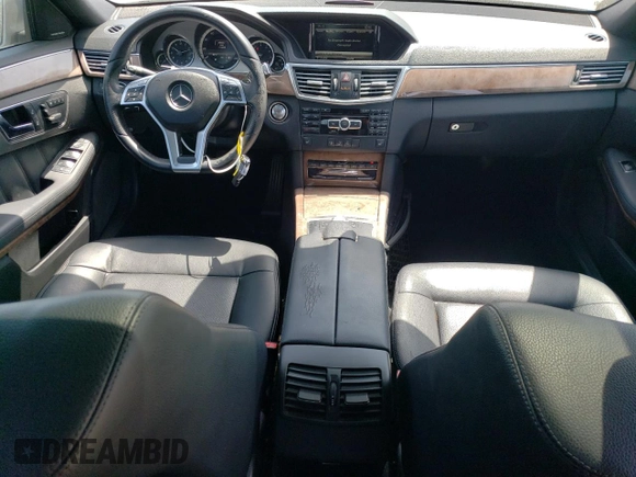 2013 Mercedes-Benz E 350 Luxury with VIN WDDHF5KB9DA672755, listed as a Copart auction lot 59916805 with 117,688 mi miles and Clean title. Bid and sale history available at DreamBid. Image 8.