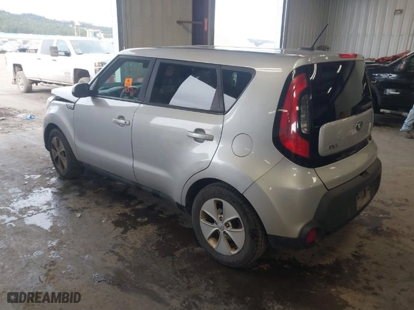 2016 Kia Soul with VIN KNDJN2A22G7843605, listed as a IAAI auction lot 41764200 with NaN miles. Bid and sale history available at carsss.com. Image 3.