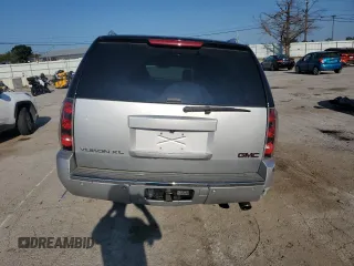 2014 GMC Yukon XL Denali with VIN 1GKS2MEF1ER223078, listed as a Copart auction lot 68473154 with 228,301 mi miles and Salvage Title. Bid and sale history available at carsss.com. Image 6.