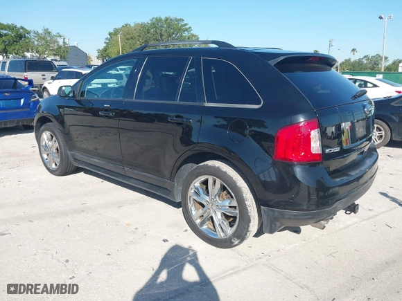2012 Ford Edge SEL with VIN 2FMDK3J92CBA32697, listed as a IAAI auction lot 42036887 with 180,858 mi miles. Bid and sale history available at carsss.com. Image 3.