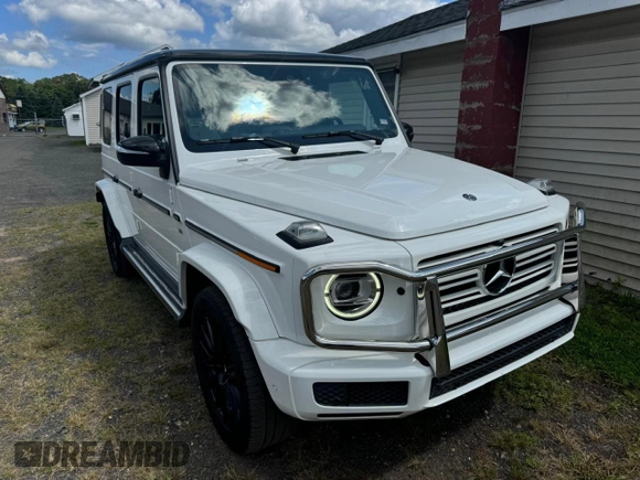 2019 Mercedes-Benz G 550 with VIN WDCYC6BJ8KX311506, listed as a Copart auction lot 68705574 with 85,516 mi miles and Clean Title. Bid and sale history available at DreamBid. Image 4.