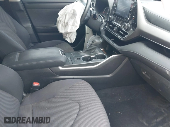 2020 Toyota Highlander L z VIN 5TDCZRAH2LS512145, wystawiony jako IAAI lot #41783670 z przebiegiem 53 919 mil mil oraz . Historia ofert i sprzedaży dostępna na DreamBid. Obrazek 5.