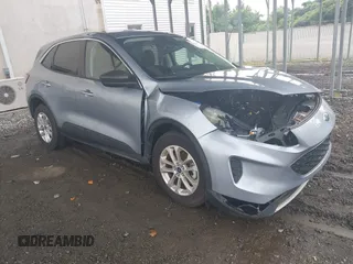 2022 Ford Escape SE with VIN 1FMCU0G66NUB41002, listed as a IAAI auction lot 42616921 with Not provided miles and . Bid and sale history available at DreamBid. Image 1.