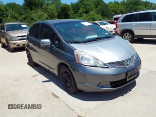 2012 Honda Fit с VIN JHMGE8H3XCC019069, выставлен на аукционе IAAI как лот 42339900 с пробегом 106 782 миль миль и . История ставок и продаж доступна на DreamBid. Изображение 1.